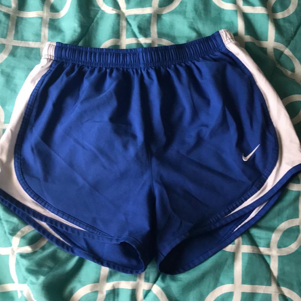 Running shorts
